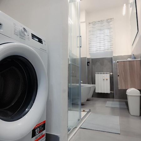 Centro Storico Moderno Trilocale Con Balcone Apartment Триест Екстериор снимка