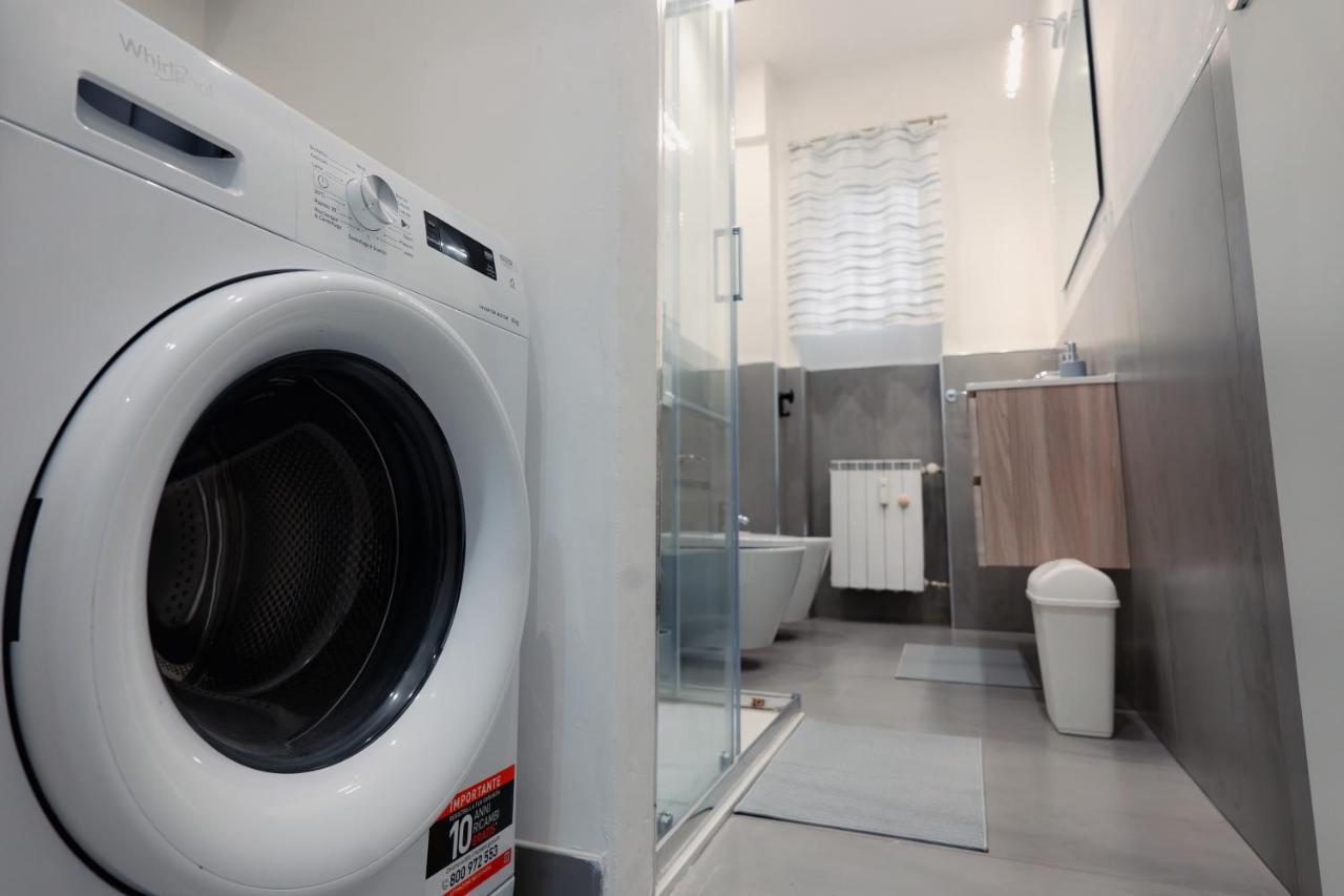 Centro Storico Moderno Trilocale Con Balcone Apartment Триест Екстериор снимка