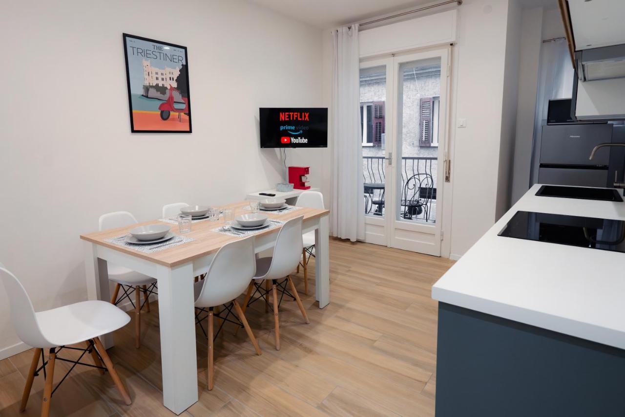 Centro Storico Moderno Trilocale Con Balcone Apartment Триест Екстериор снимка