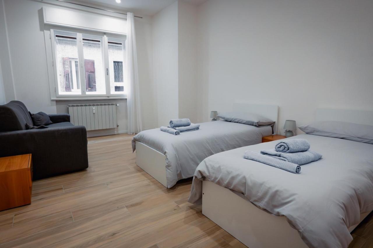 Centro Storico Moderno Trilocale Con Balcone Apartment Триест Екстериор снимка