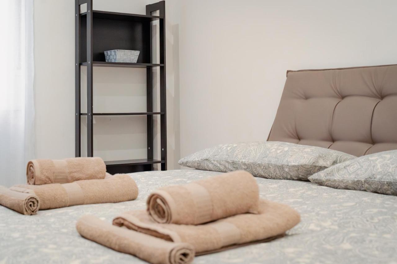 Centro Storico Moderno Trilocale Con Balcone Apartment Триест Екстериор снимка