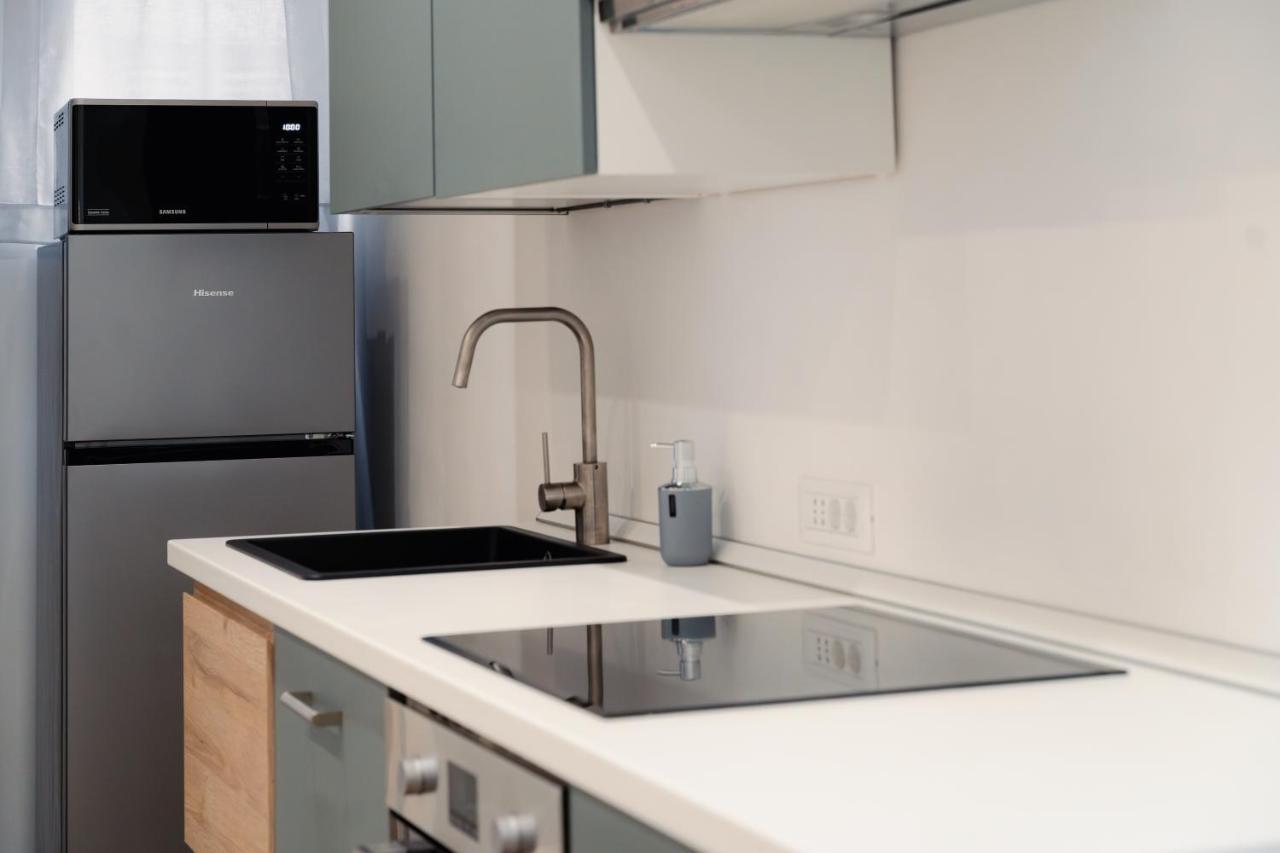 Centro Storico Moderno Trilocale Con Balcone Apartment Триест Екстериор снимка